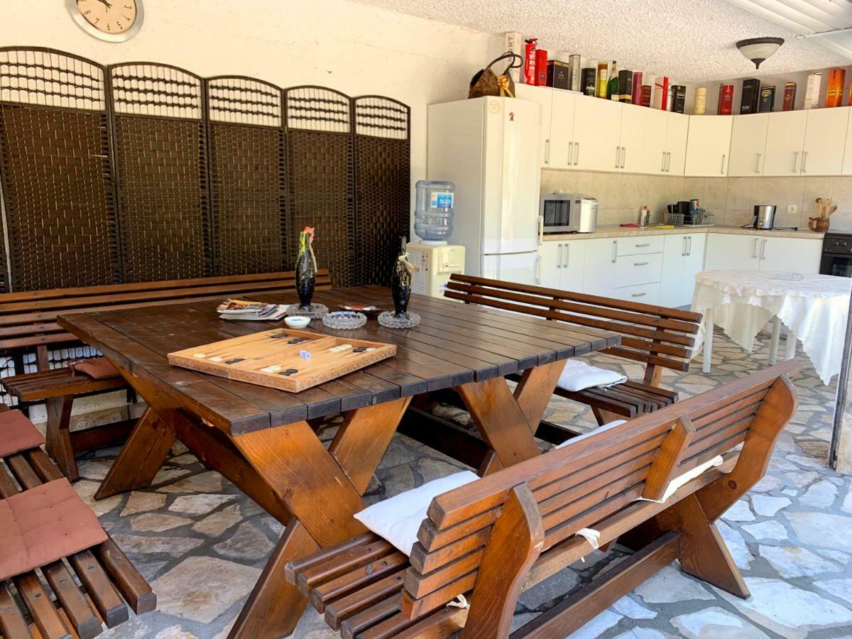 Villa Monte Boutique Apartments In Херцег Нови Екстериор снимка